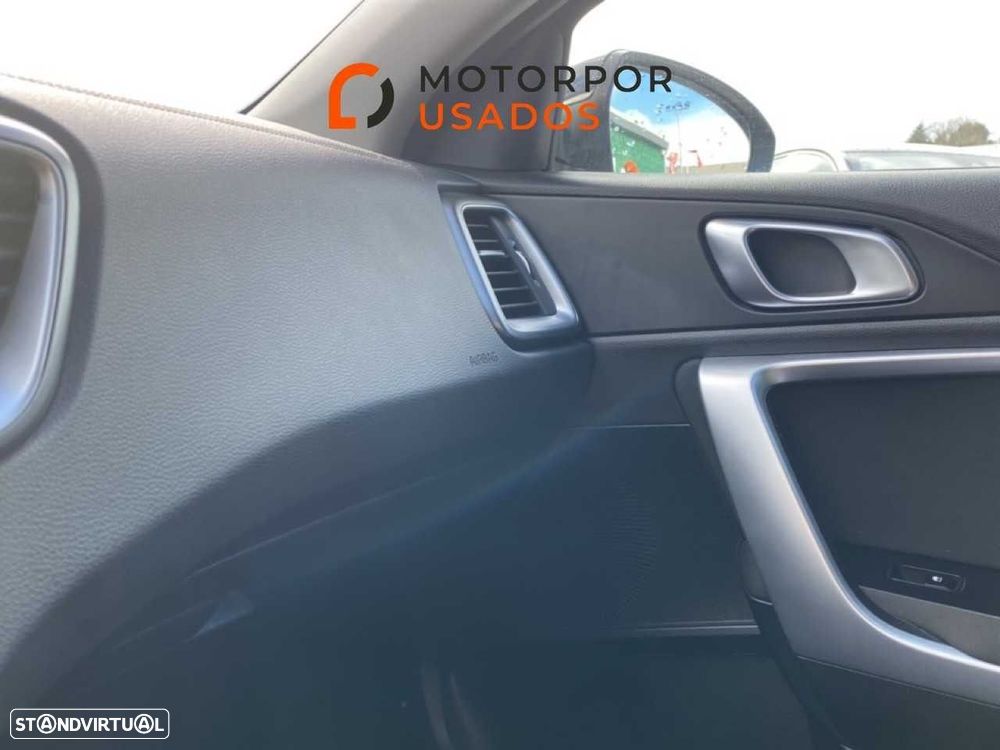 Kia XCeed 1.0 T-GDI Dynamic - 19