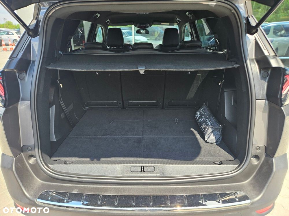 Peugeot 5008 - 25