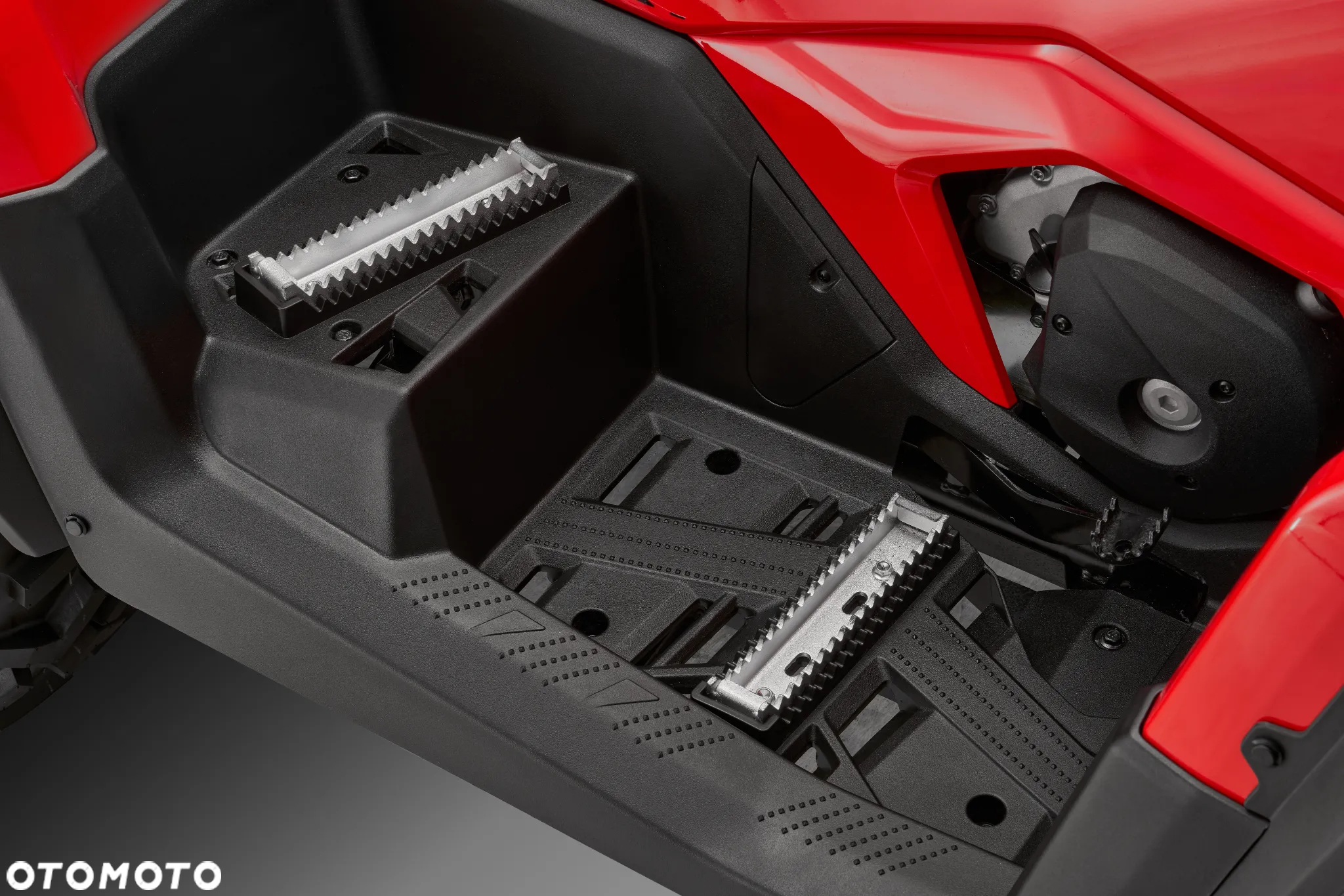 QJMOTOR SFA 600 - 19