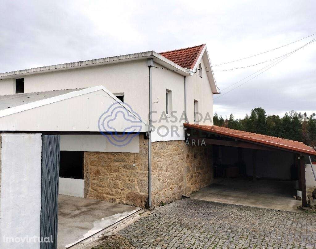 Moradia T3+ em pedra com amplo terreno localizada em Pena - Sever do V - Grande imagem: 5/52