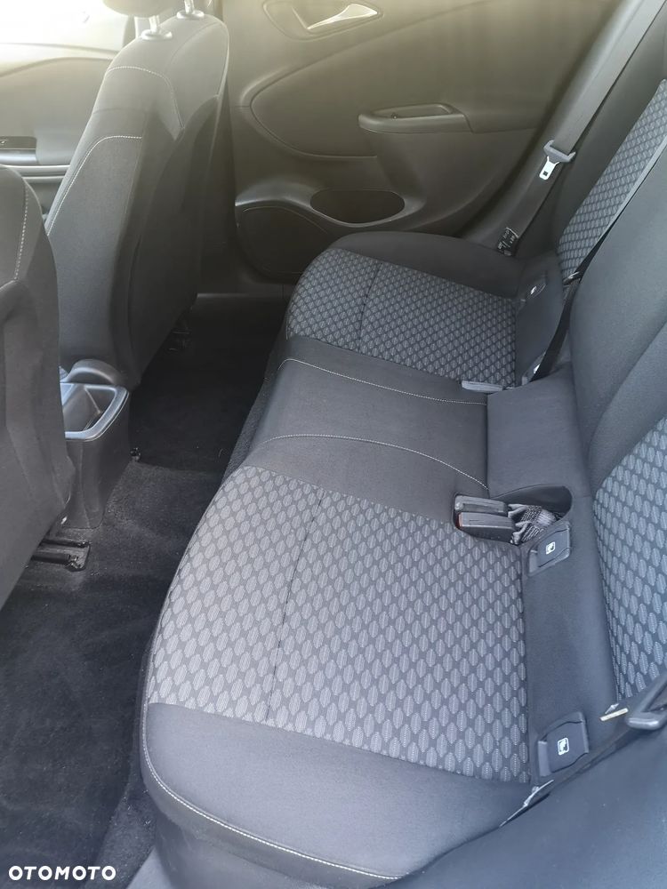 Opel Astra 1.6 D (CDTI) Innovation - 12