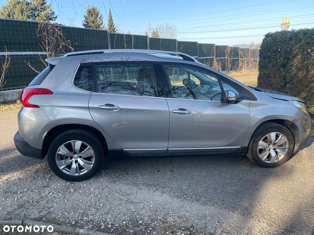 Peugeot 2008 PureTech 110 Stop&Start Active - 5