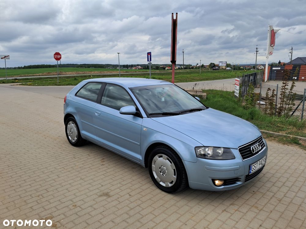 Audi A3 3-drzwiowe 1.6 Ambition - 1