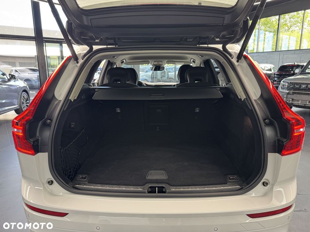 Volvo XC 60 B4 B Core - 19
