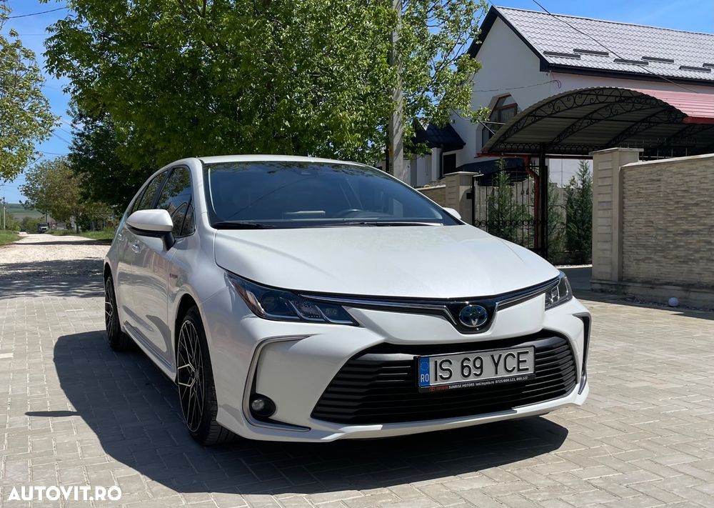 Toyota Corolla - 1
