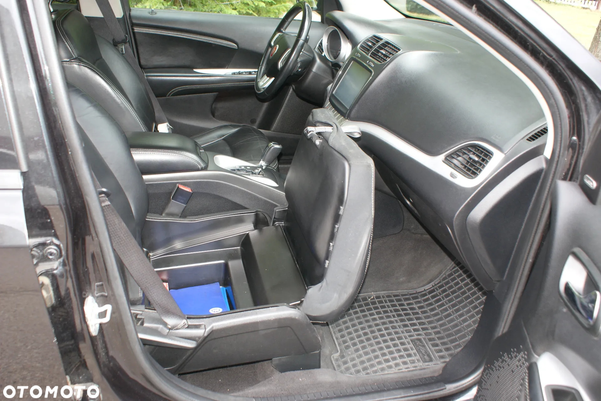Fiat Freemont 2.0 Multijet Black Code AWD - 33