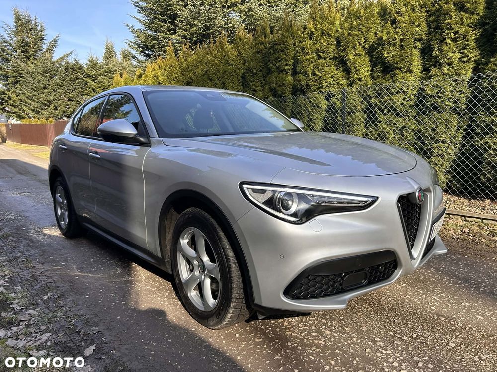 Alfa Romeo Stelvio 2.2 JTDM - 12