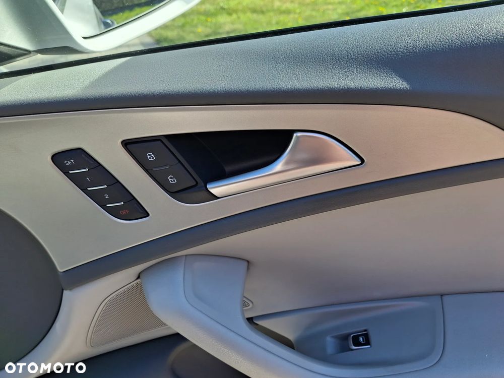 Audi A6 Limousine 2.8 FSI Quattro S tronic - 33