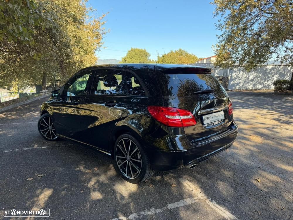 Mercedes-Benz B 180 - 5