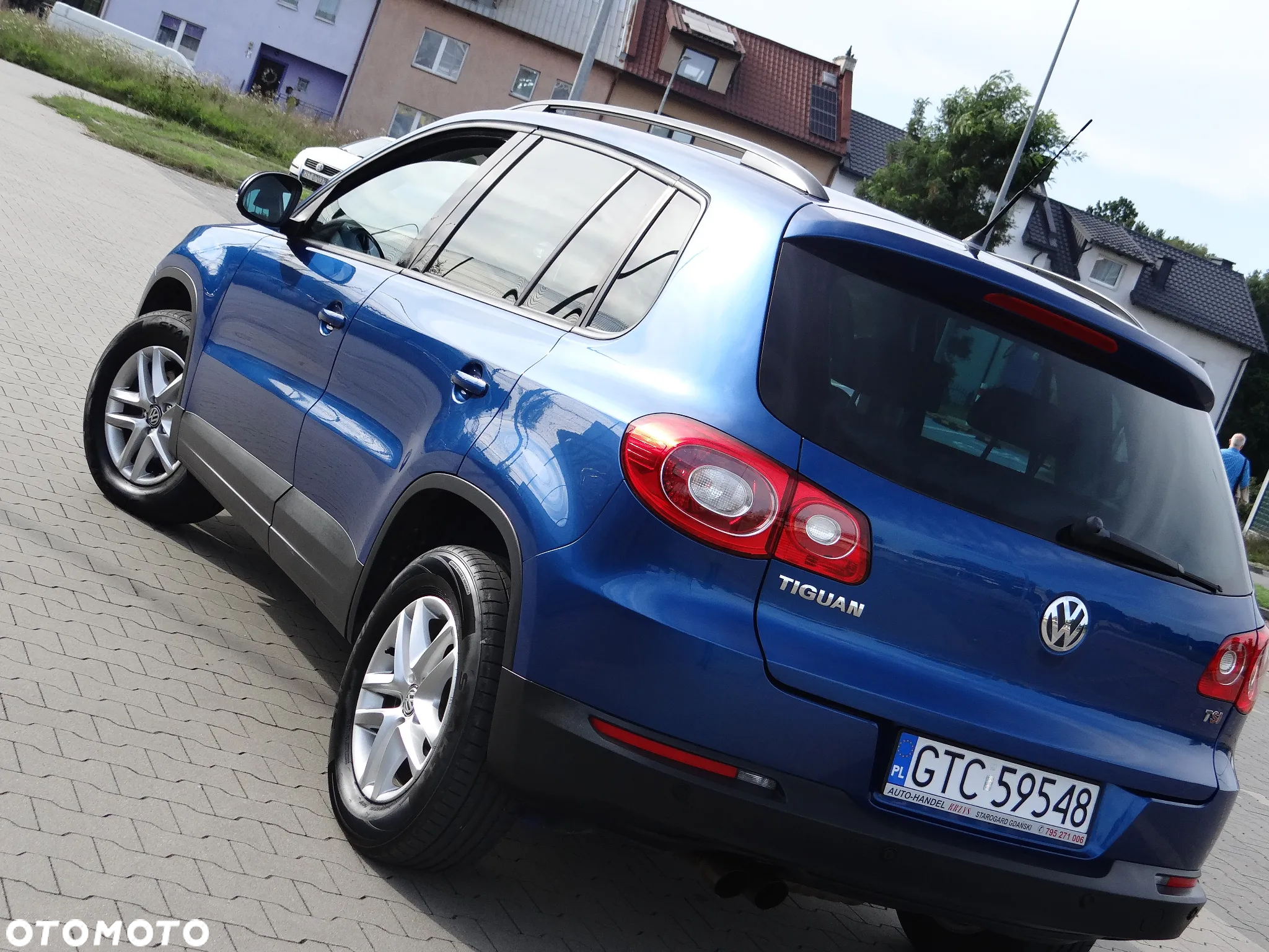 Volkswagen Tiguan - 21