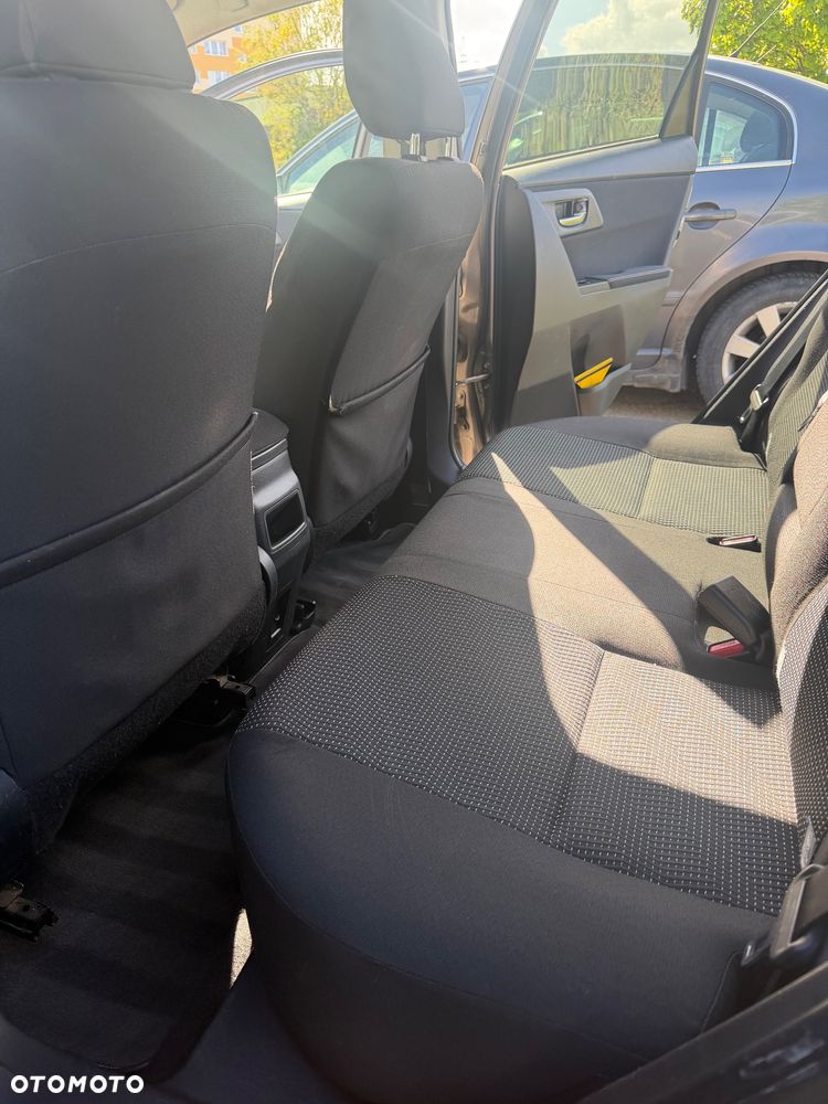 Toyota Auris 1.4 D-4D Premium Comfort - 7