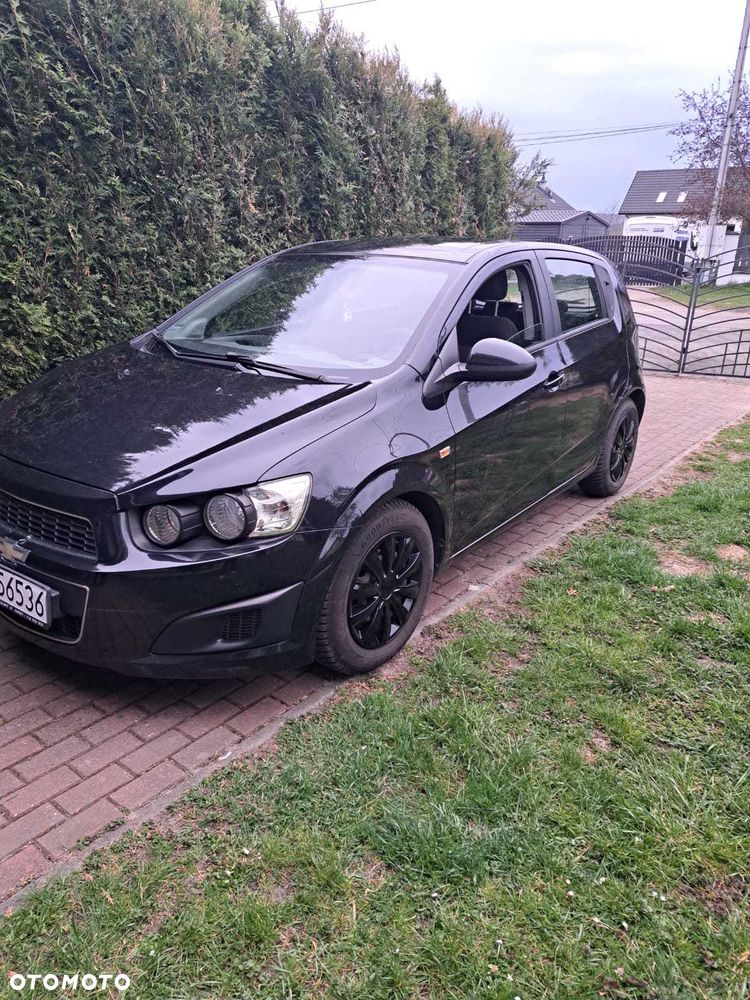 Chevrolet Aveo - 3