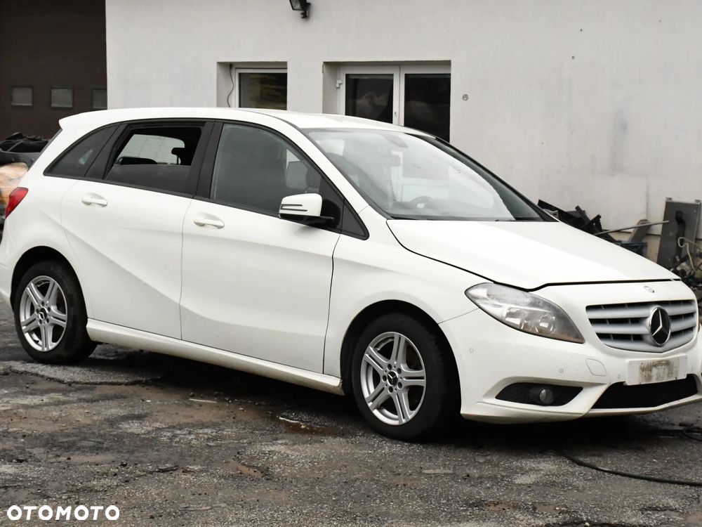 Mercedes-Benz Klasa B - 1