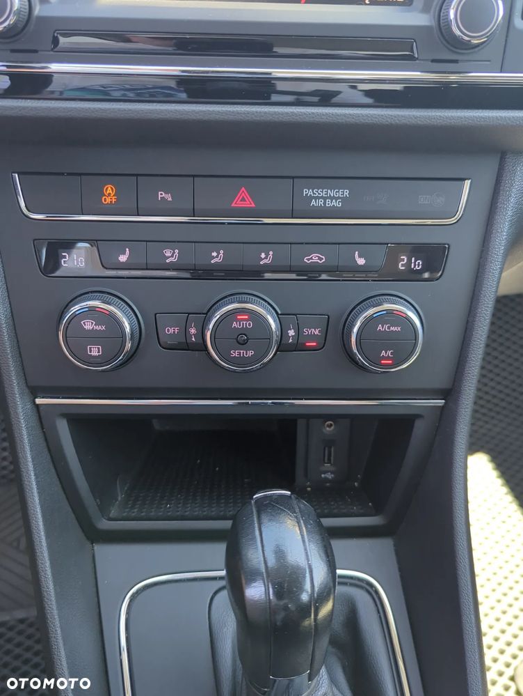 Seat Leon 2.0 TDI DPF Start&Stop DSG Style - 14