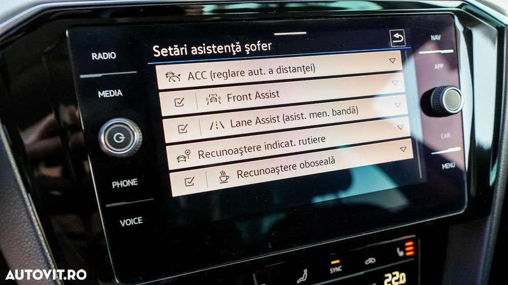 Volkswagen Passat 2.0 TDI DSG Highline - 16