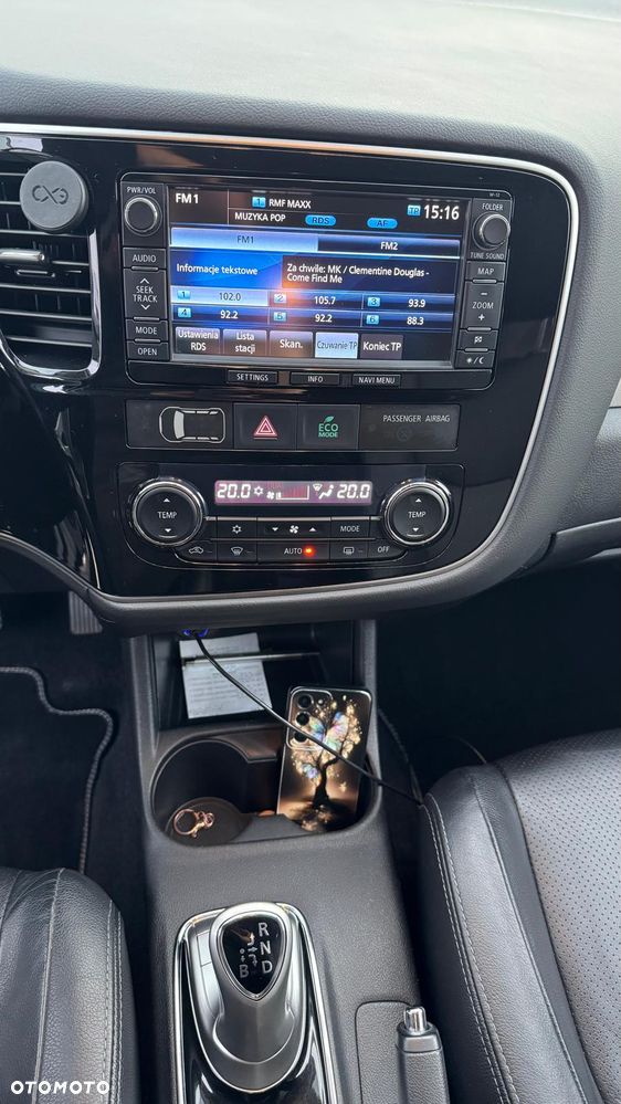 Mitsubishi Outlander Instyle NAVI + - 10