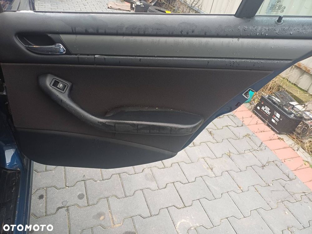 DRZWI KOMPLETNE PRAWY TYŁ BMW E46 LIFT A07/5 - 4