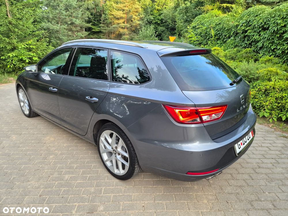 Seat Leon 2.0 TDI DPF DSG FR - 4