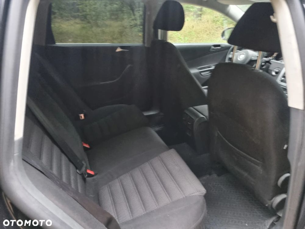 Volkswagen Passat 1.4 TSI Sportline - 11