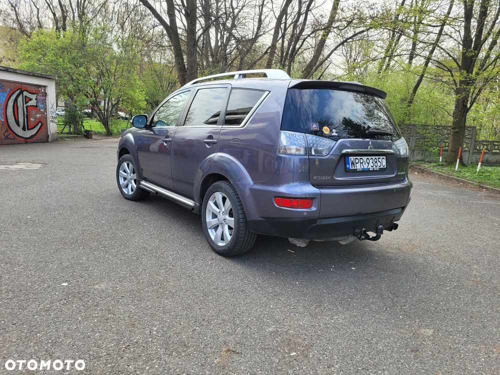 Mitsubishi Outlander 2.0 DID Instyle - 6