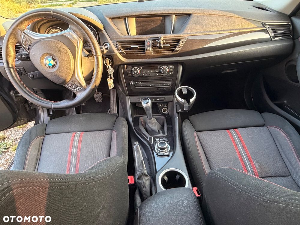 BMW X1 xDrive18d Sport Line - 5