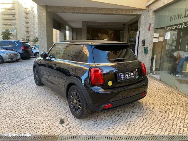 MINI 3 Portas Cooper SE Premium Classic - 24