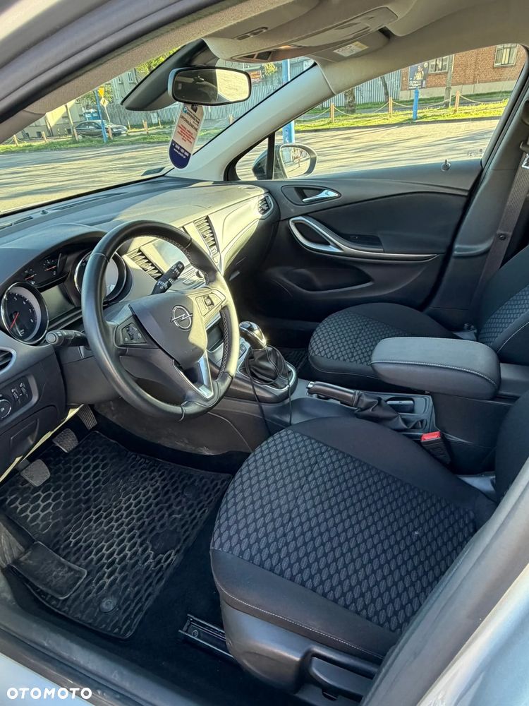 Opel Astra 1.2 T Edition S&S - 6