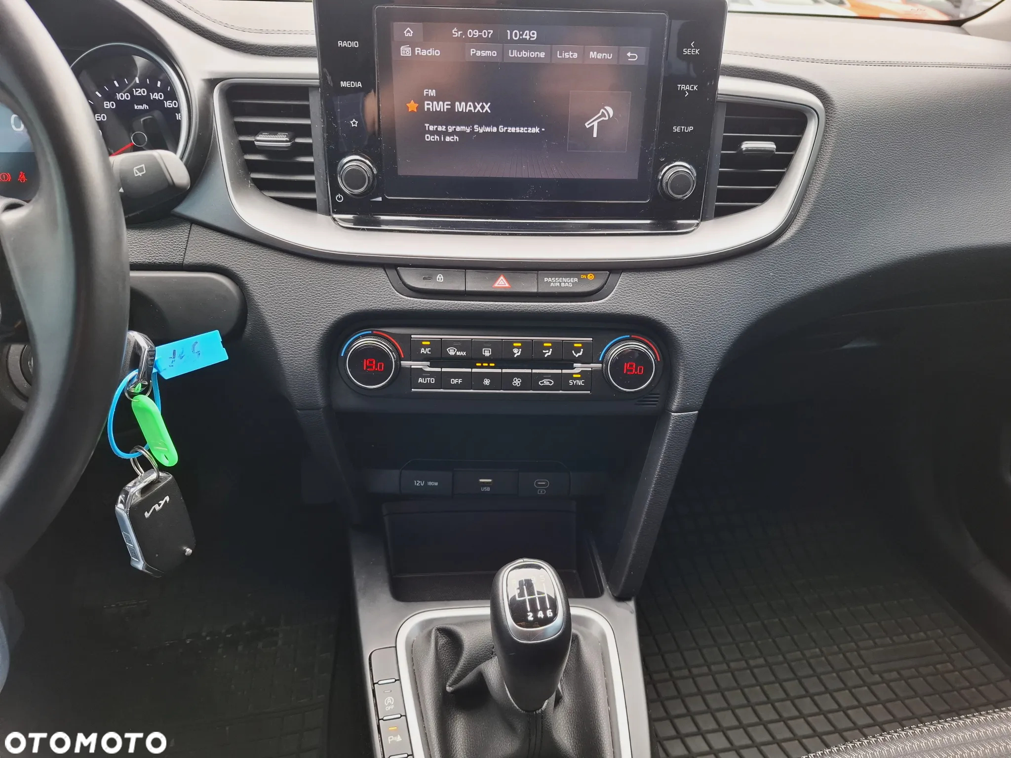 Kia XCeed 1.5 T-GDI M - 20
