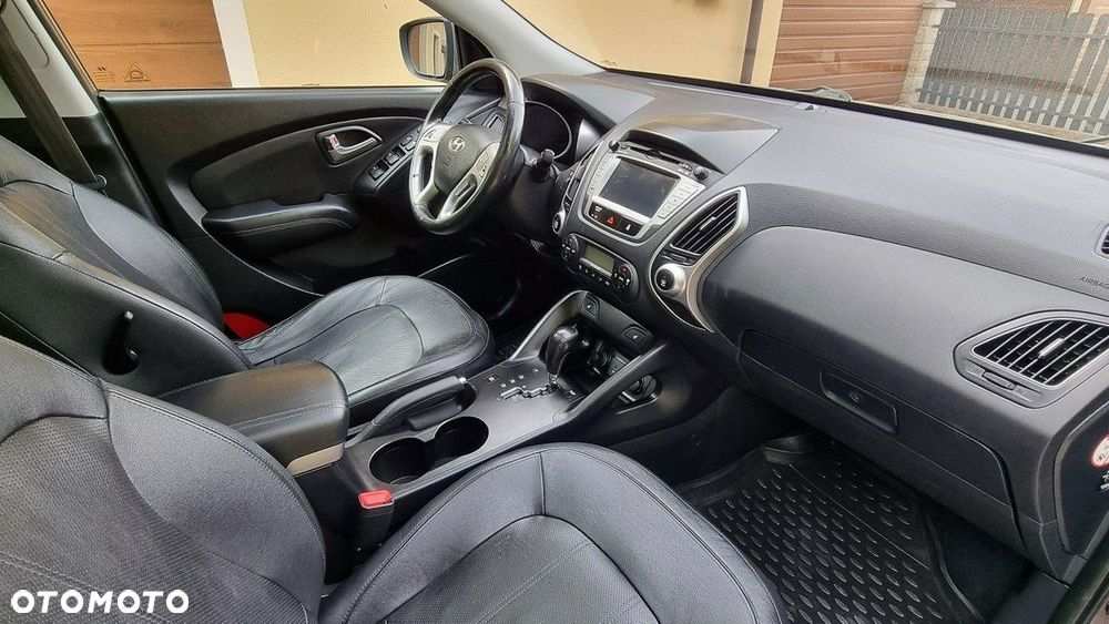 Hyundai ix35 - 12