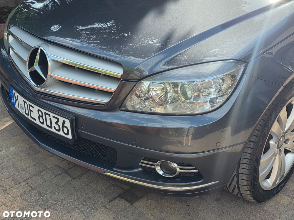 Mercedes-Benz Klasa C 280 Avantgarde Sport Edition - 4