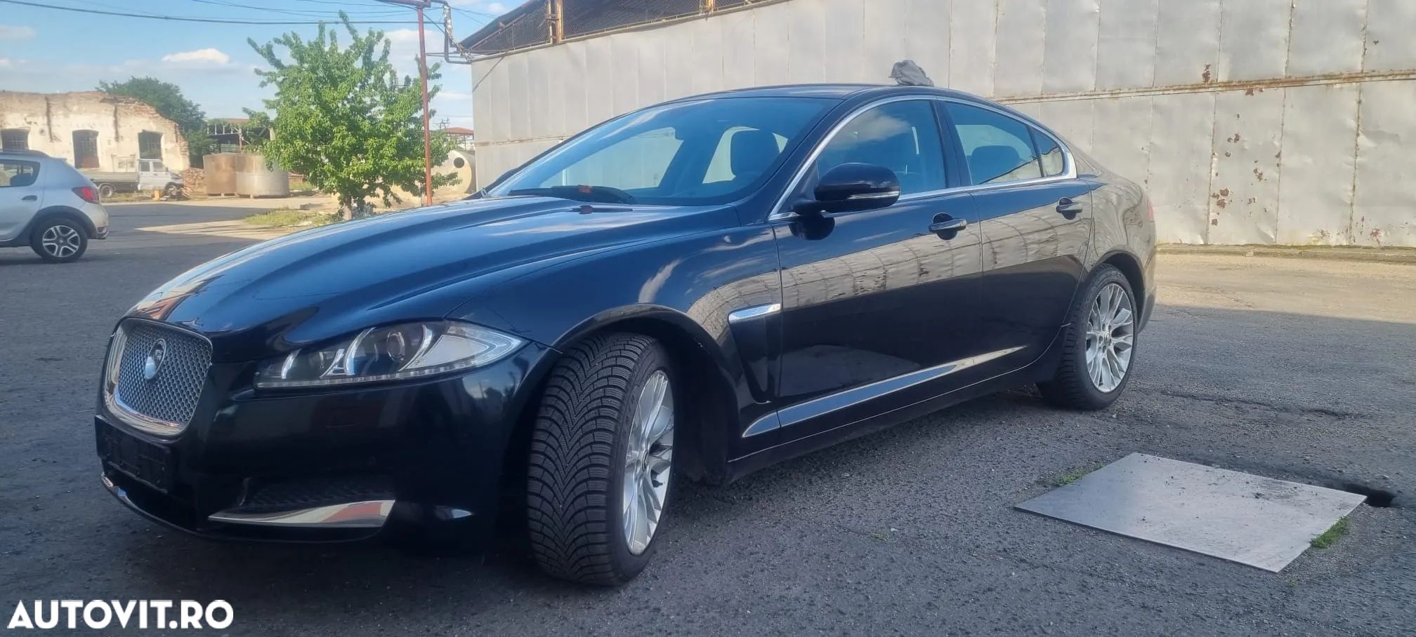Jaguar XF - 1