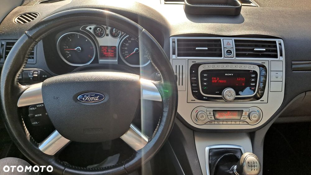 Ford Kuga 2.0 TDCi 4x4 Champions Edition - 24