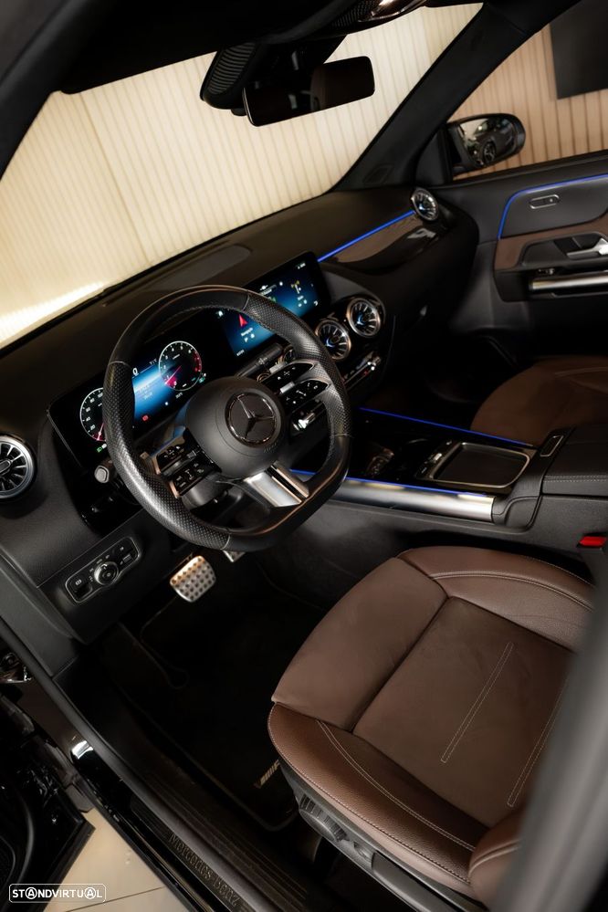 Mercedes-Benz GLA 200 AMG Line - 3