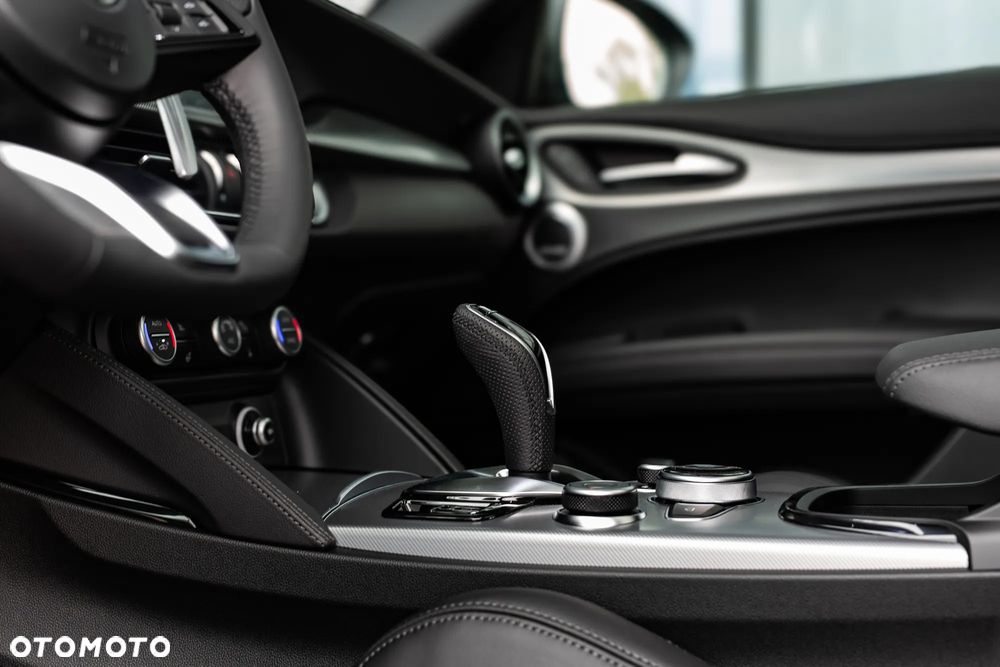 Alfa Romeo Stelvio 2.0 Turbo Veloce Q4 - 21