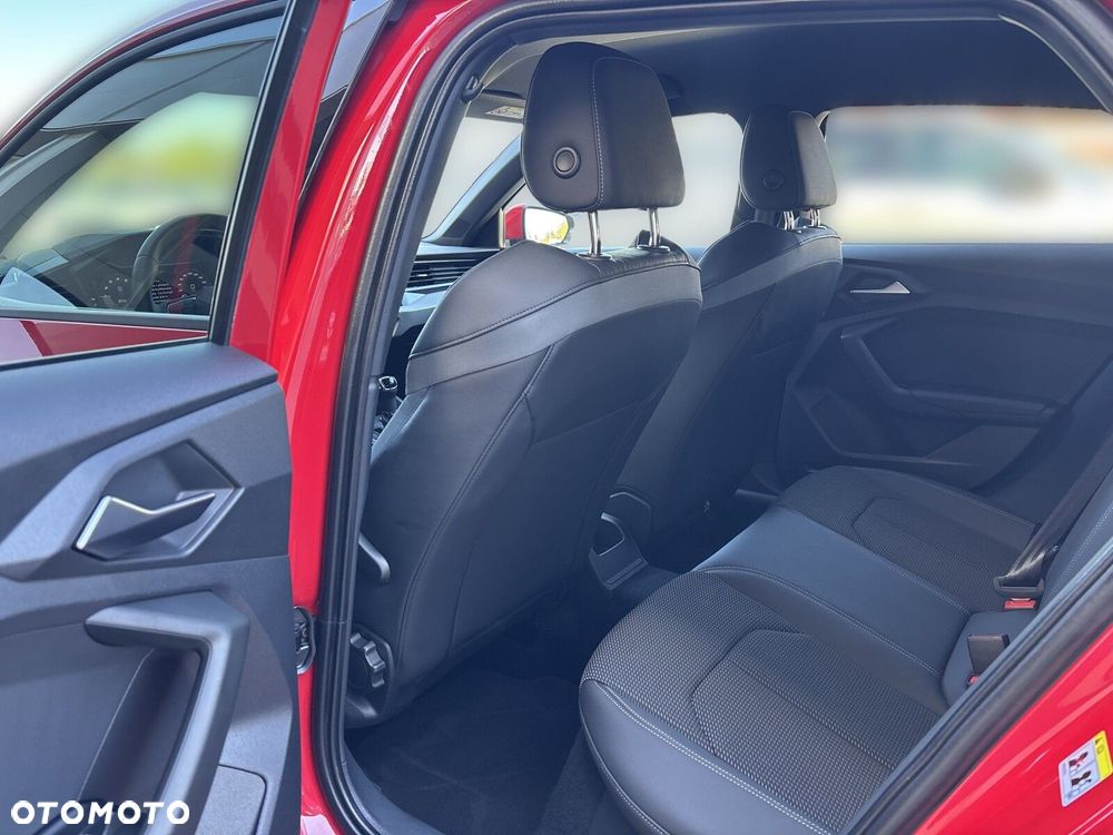 Audi A1 Sportback 30 TFSI Advanced S-tronic - 11