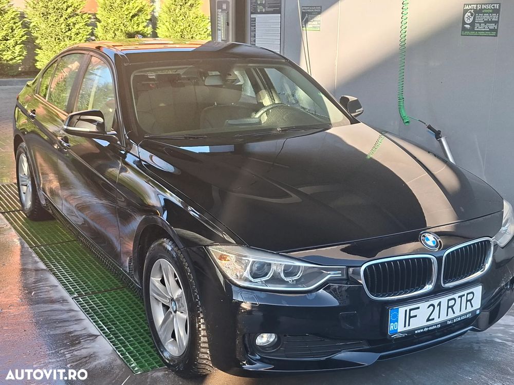 BMW Seria 3 318d - 4
