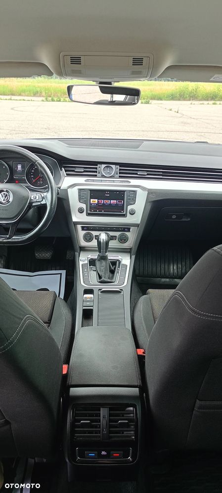 Volkswagen Passat 2.0 TDI BMT SCR Comfortline DSG7 - 11