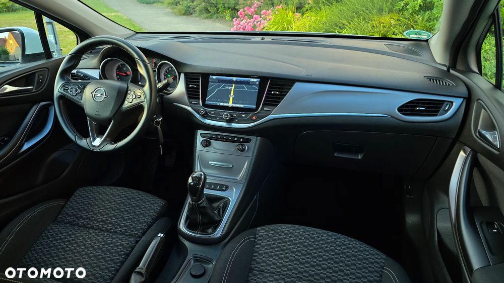 Opel Astra - 12