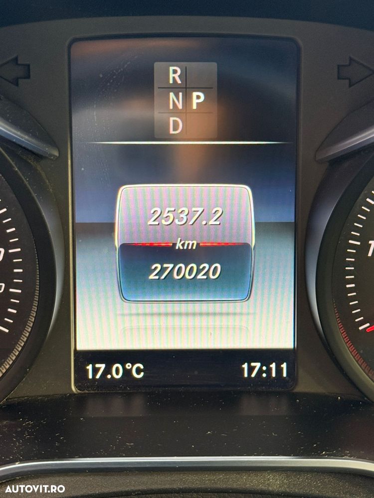 Mercedes-Benz GLC 220 d 4MATIC 9G-TRONIC - 8