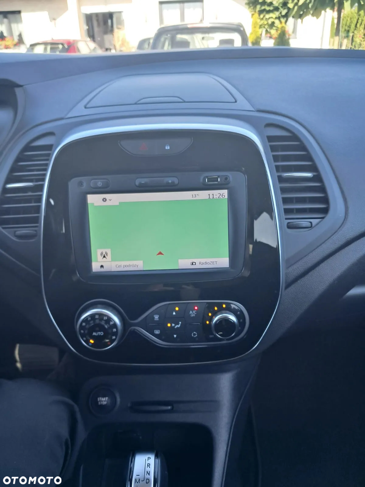 Renault Captur - 8
