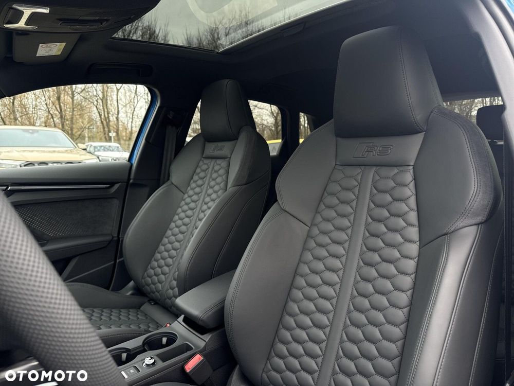 Audi RS3 Sportback - 11