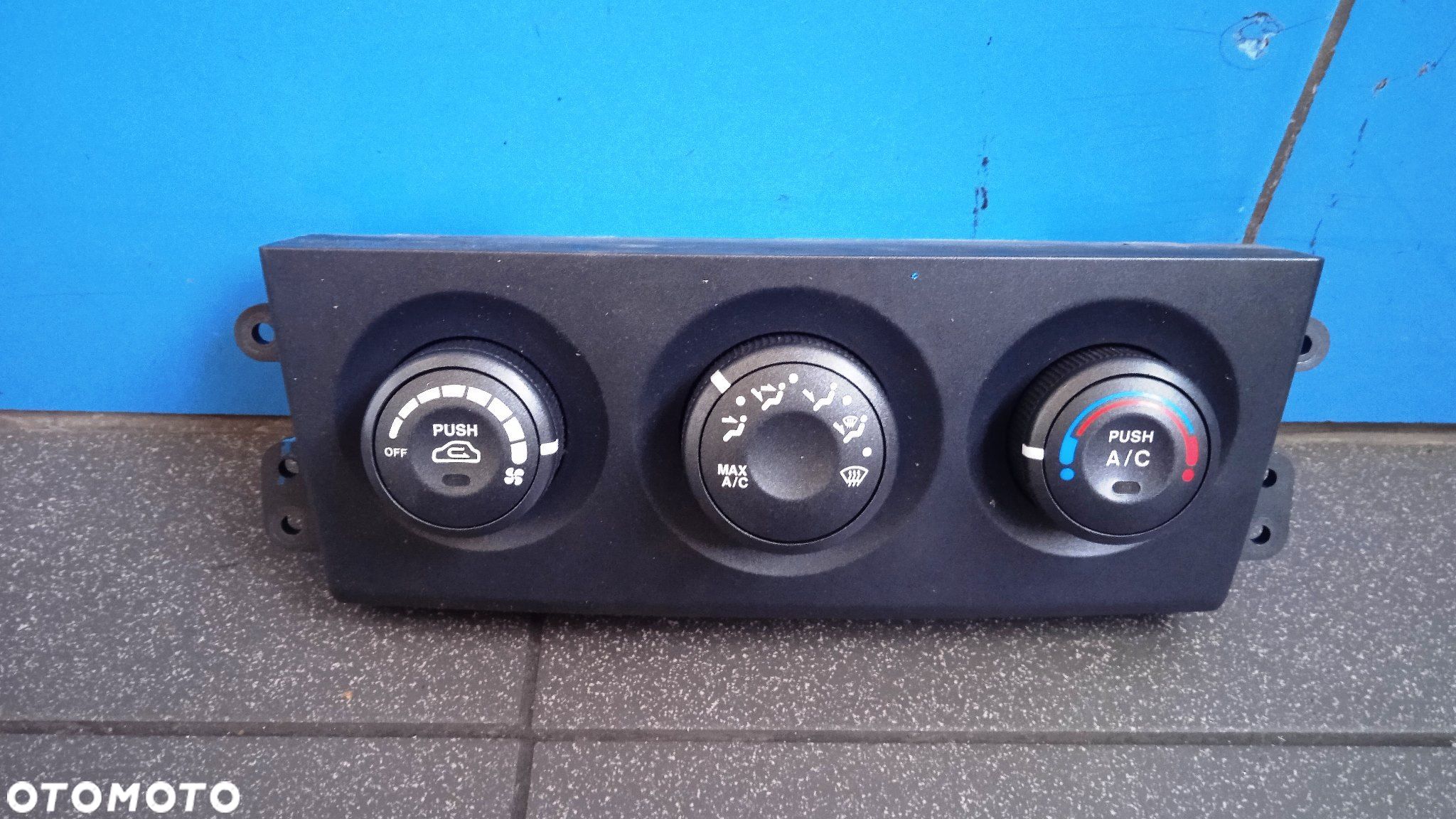 Panel klimatyzacji Kia Sorento I Lift - 1