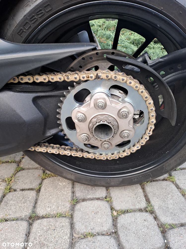 Ducati Diavel - 11