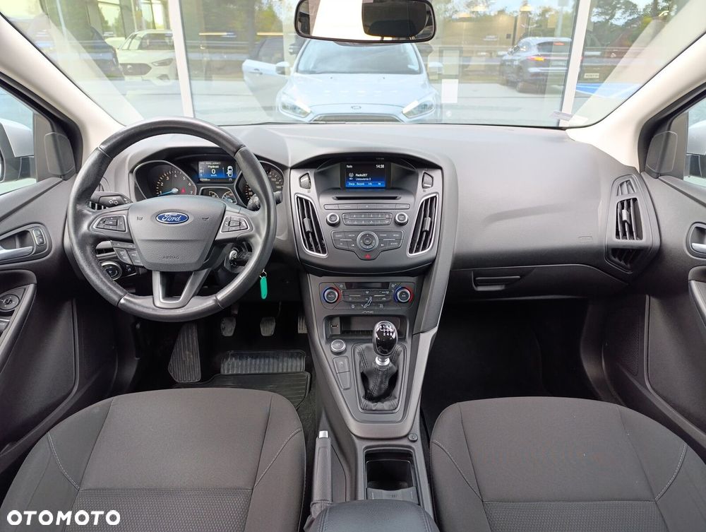 Ford Focus 1.0 EcoBoost Trend - 22