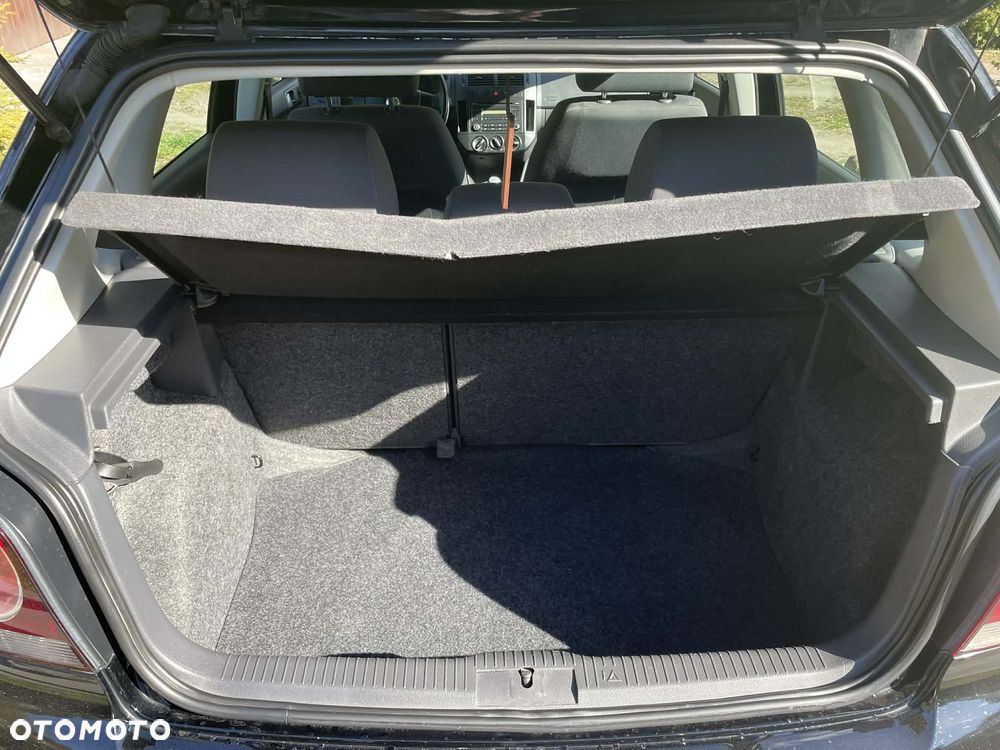 Volkswagen Polo - 14
