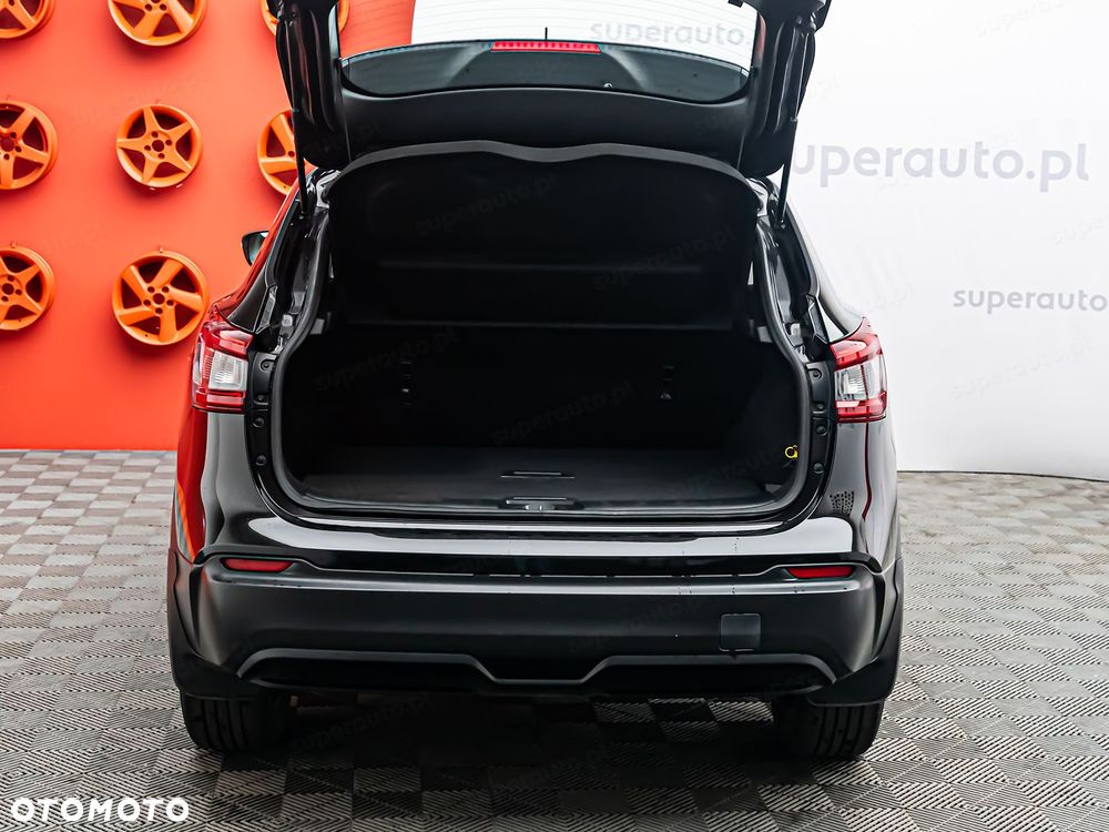 Nissan Qashqai - 25