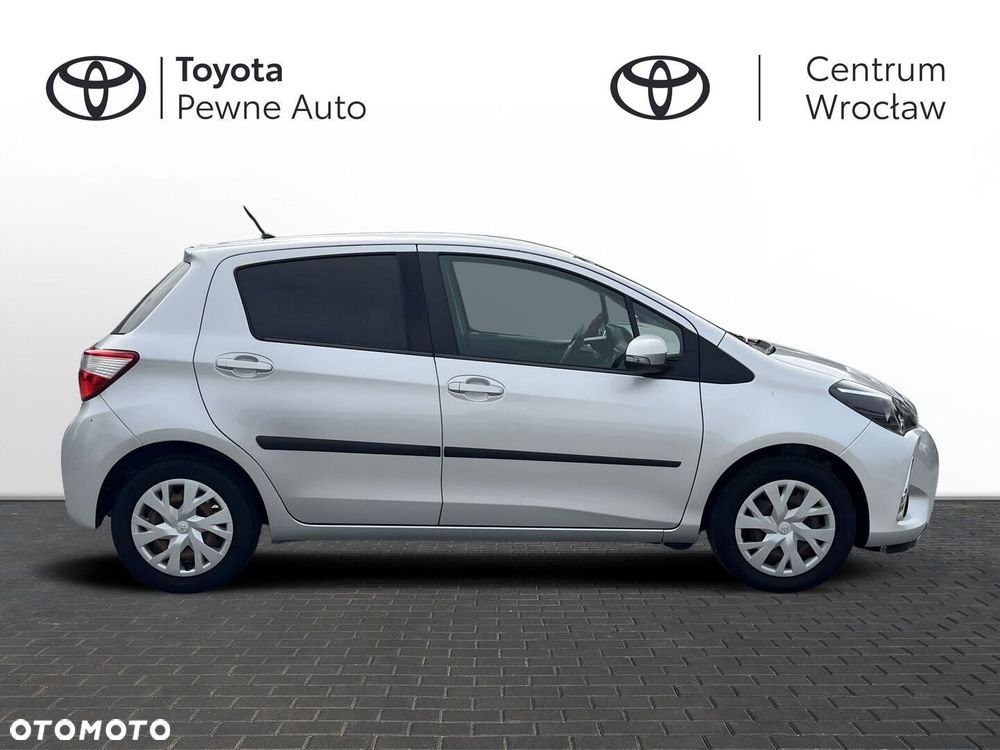 Toyota Yaris 1.5 Premium - 6