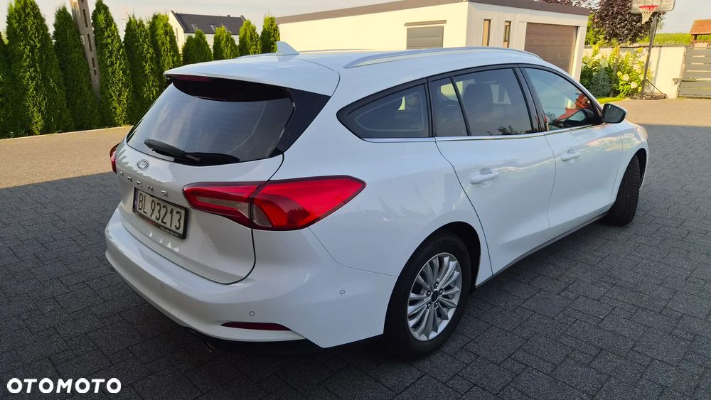 Ford Focus 1.5 EcoBlue Start-Stopp-System TITANIUM DESIGN - 29