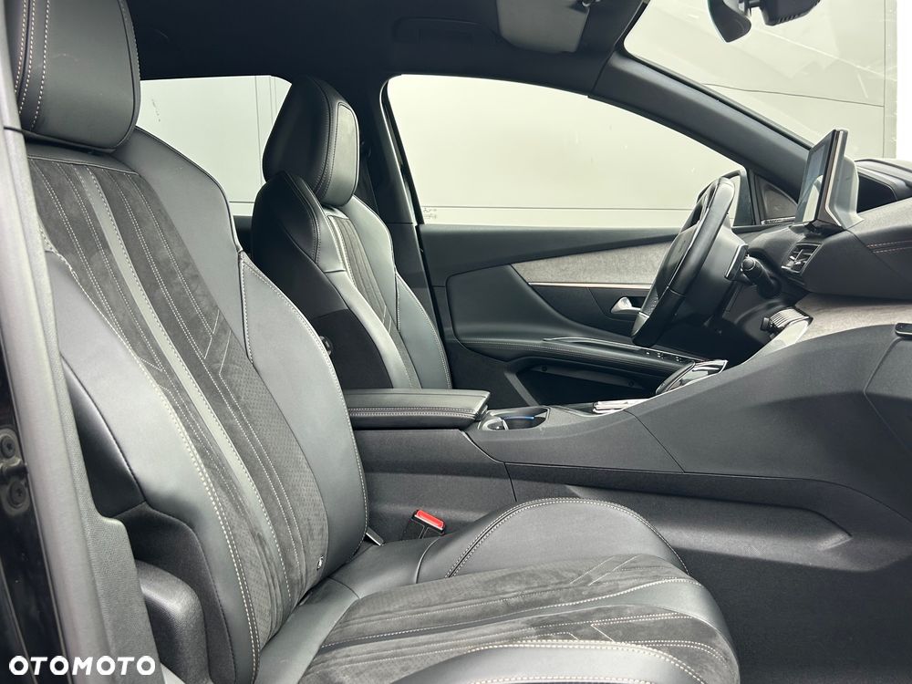 Peugeot 3008 1.5 BlueHDi GT Pack S&S EAT8 - 18