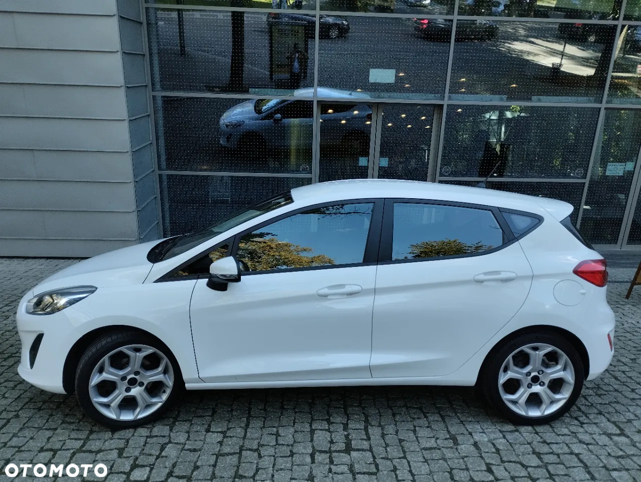 Ford Fiesta 1.1 S&S COOL&CONNECT - 2
